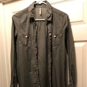 Old Navy Extra long grey button up grey shirt to wear with leggings s